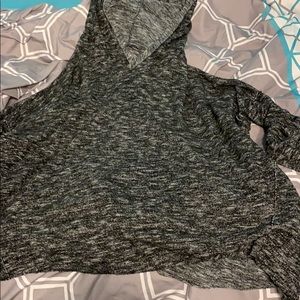 American eagle oversized sweater with hood!